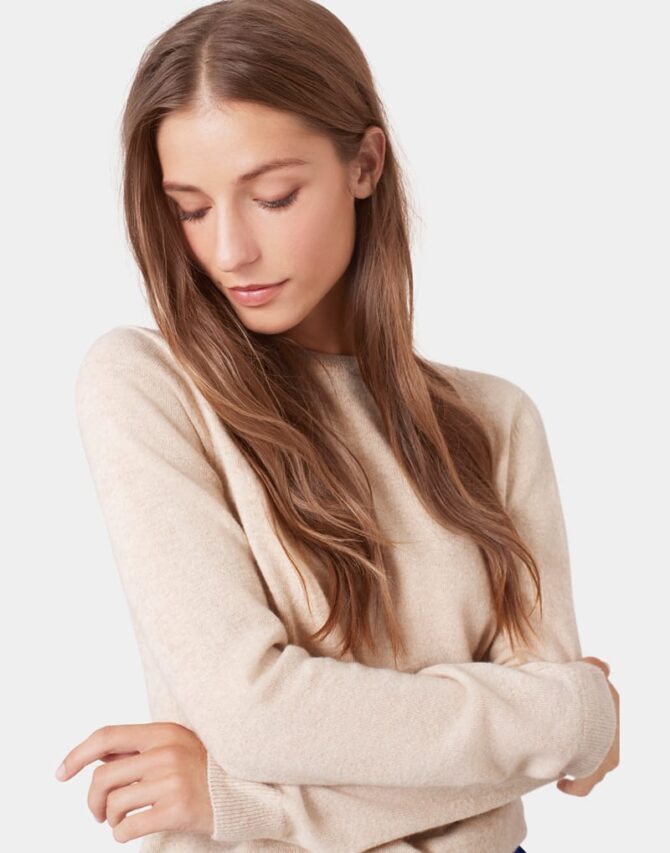 Colorful Standard Naiste Meriinovillane kampsun /Merino Wool Crew Ivory White