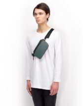Ucon Acrobatics 399102-056623 Jona Medium Bag Lotus Forest-Pine Green Accessories Bags Crossbody bags