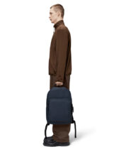 Rains 13680-47 Navy Book Daypack Large Navy Seljakott Aksessuaarid Kotid Seljakotid