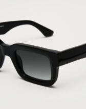 Chimi 05 Black Gradient Sunglasses