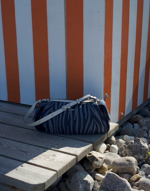 Hvisk Elbie Denim Navy Zebra