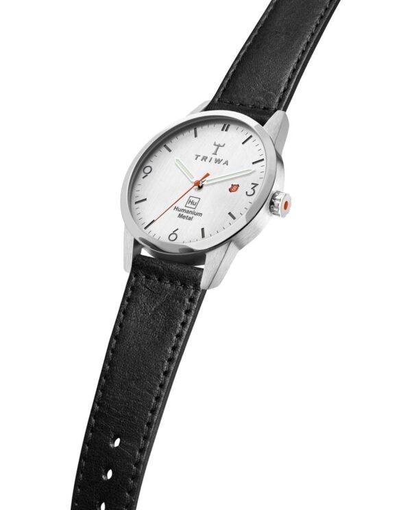 Humanium 39L käekell