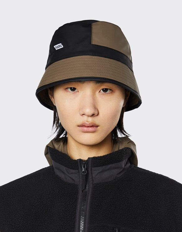 Rains 20010-55 Bucket Hat Black-Wood Vihmamüts Aksessuaarid  Mütsid  Vihmamütsid