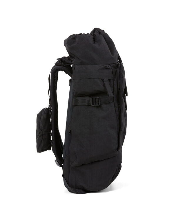 pinqponq Aksessuaarid Kotid Seljakotid PPC-BMY-001-801F Blok Medium Crinkle Black Seljakott