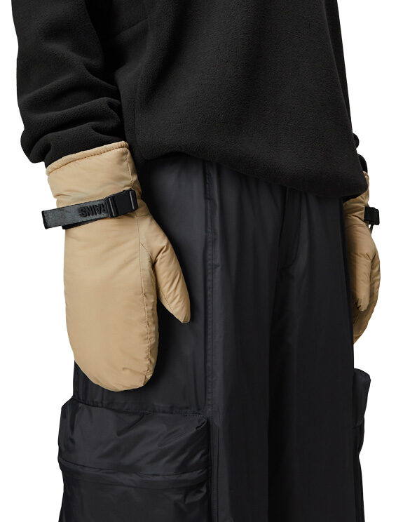 Rains 16170-24 Sand Vardo Mittens Sand Kindad Aksessuaarid  Kindad