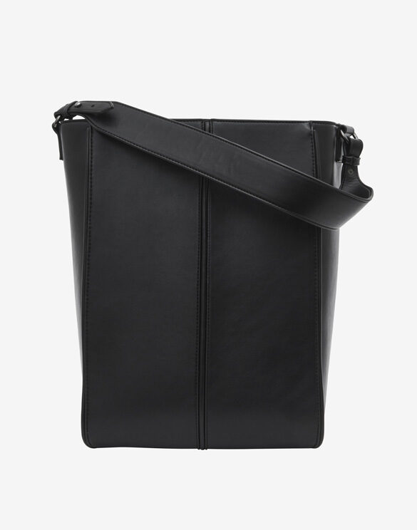 Hvisk Casset Soft Structure Black Kott on stiilne ja mahukas igapäeva käekott