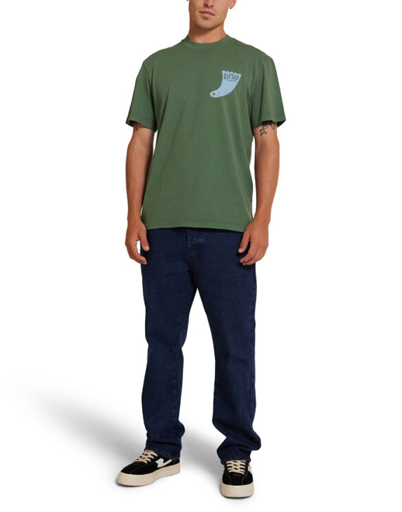 DMF241772.Single-Fin-Tee.Hillside-Green4