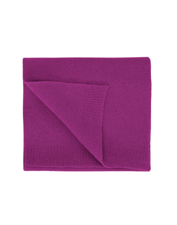Merino Wool Scarf Magenta Blaze Colorful Standard Meriinovillane Sall Magenta Blaze