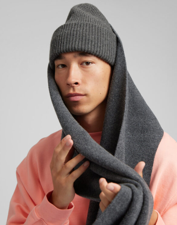 2021_COLORFULSTANDARD_HAT_SCARF_ECOM29357