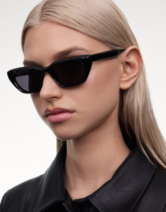 Chimi X17 Black Päikeseprillid
