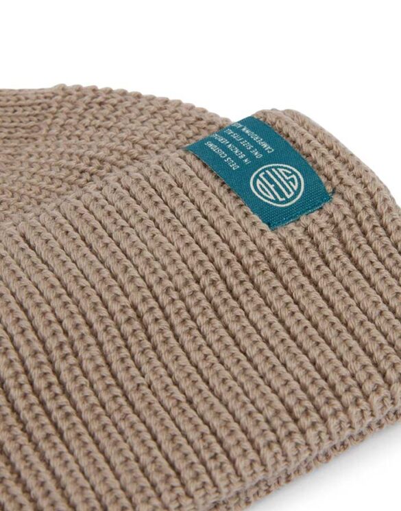 DMF247750.DeckPillBeanie.Khaki3